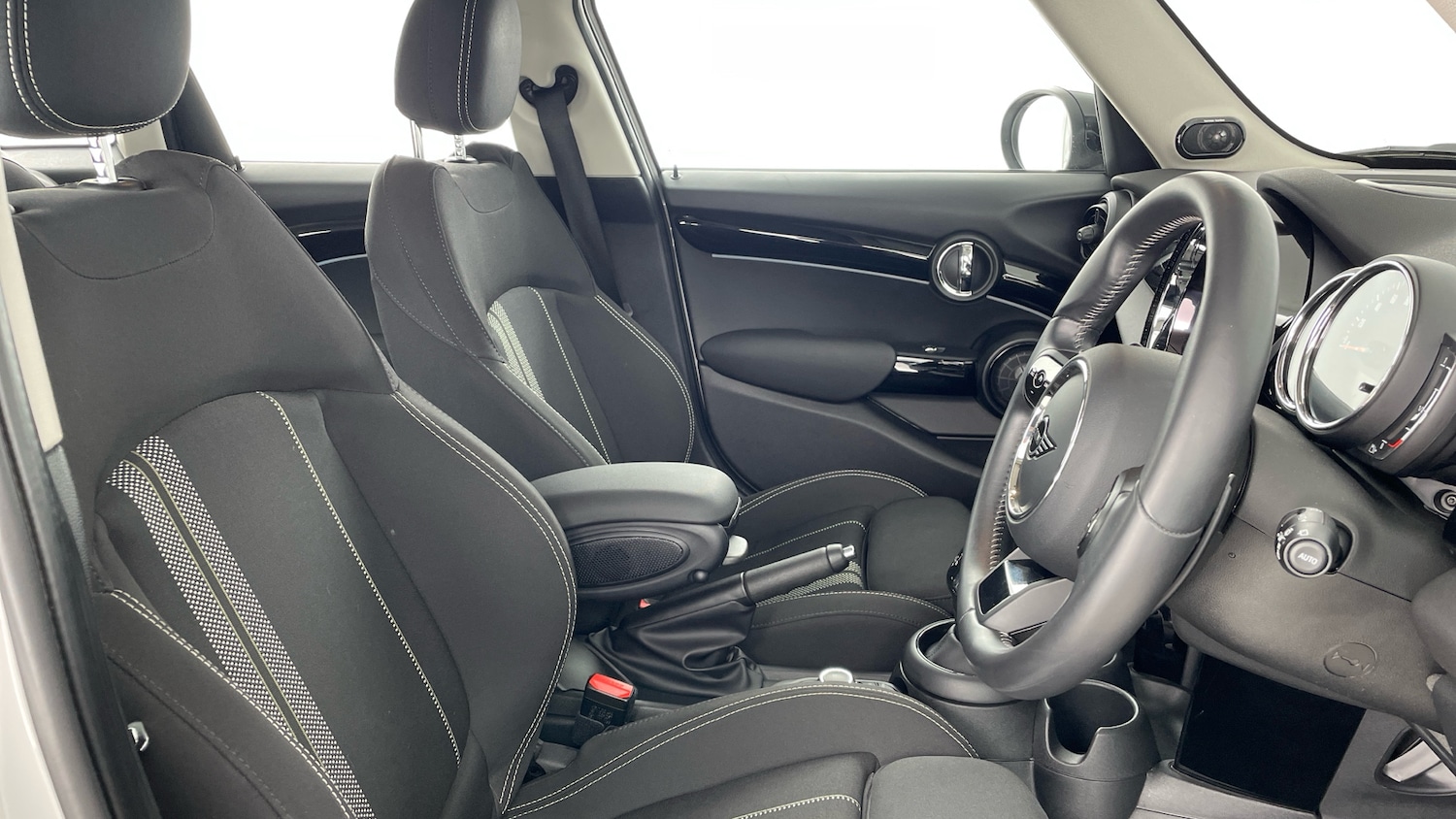 Used MINI Hatch 2022 for sale - 76946732: Photo 11