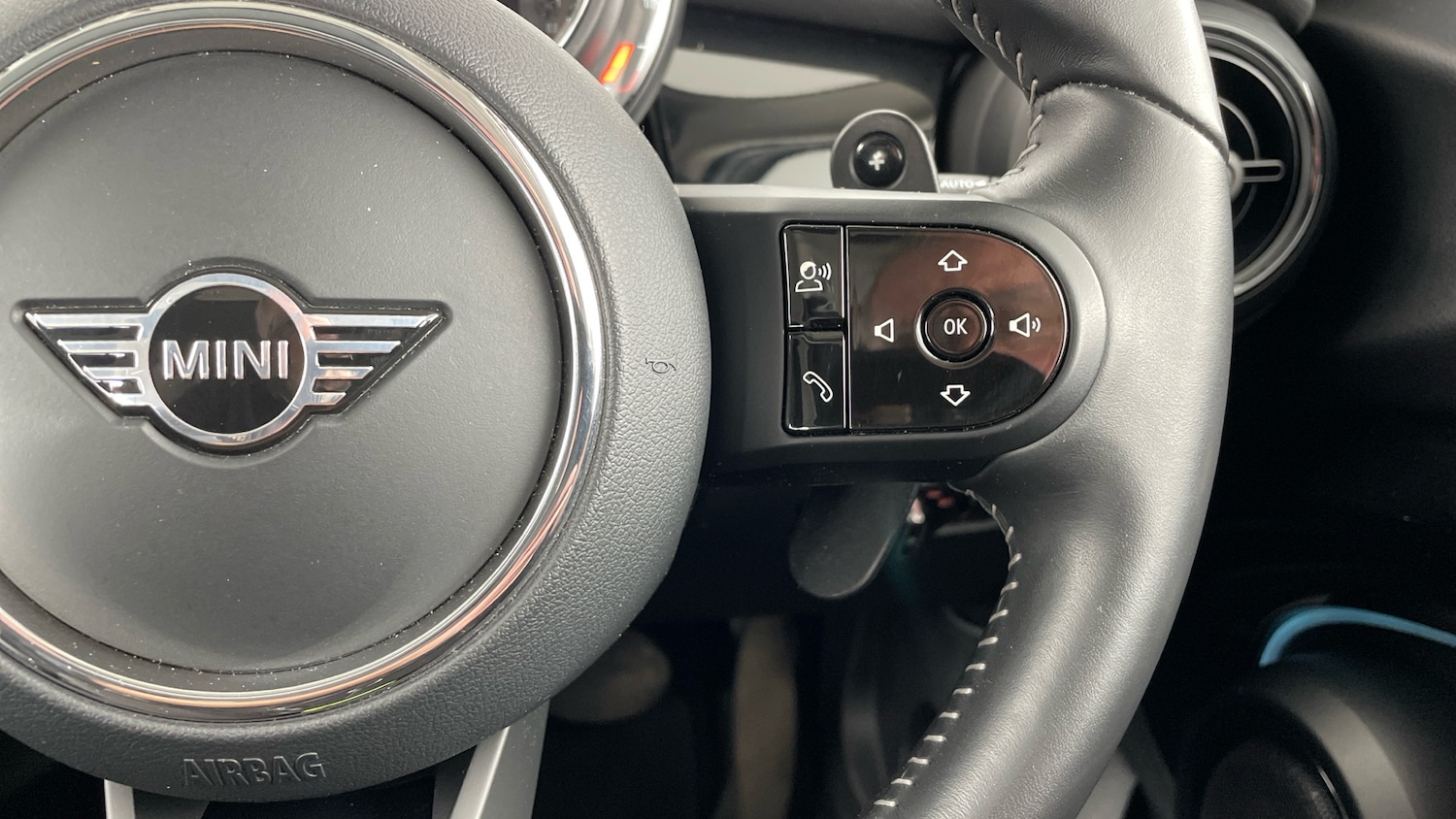 Used MINI Hatch 2022 for sale - 76946732: Photo 18