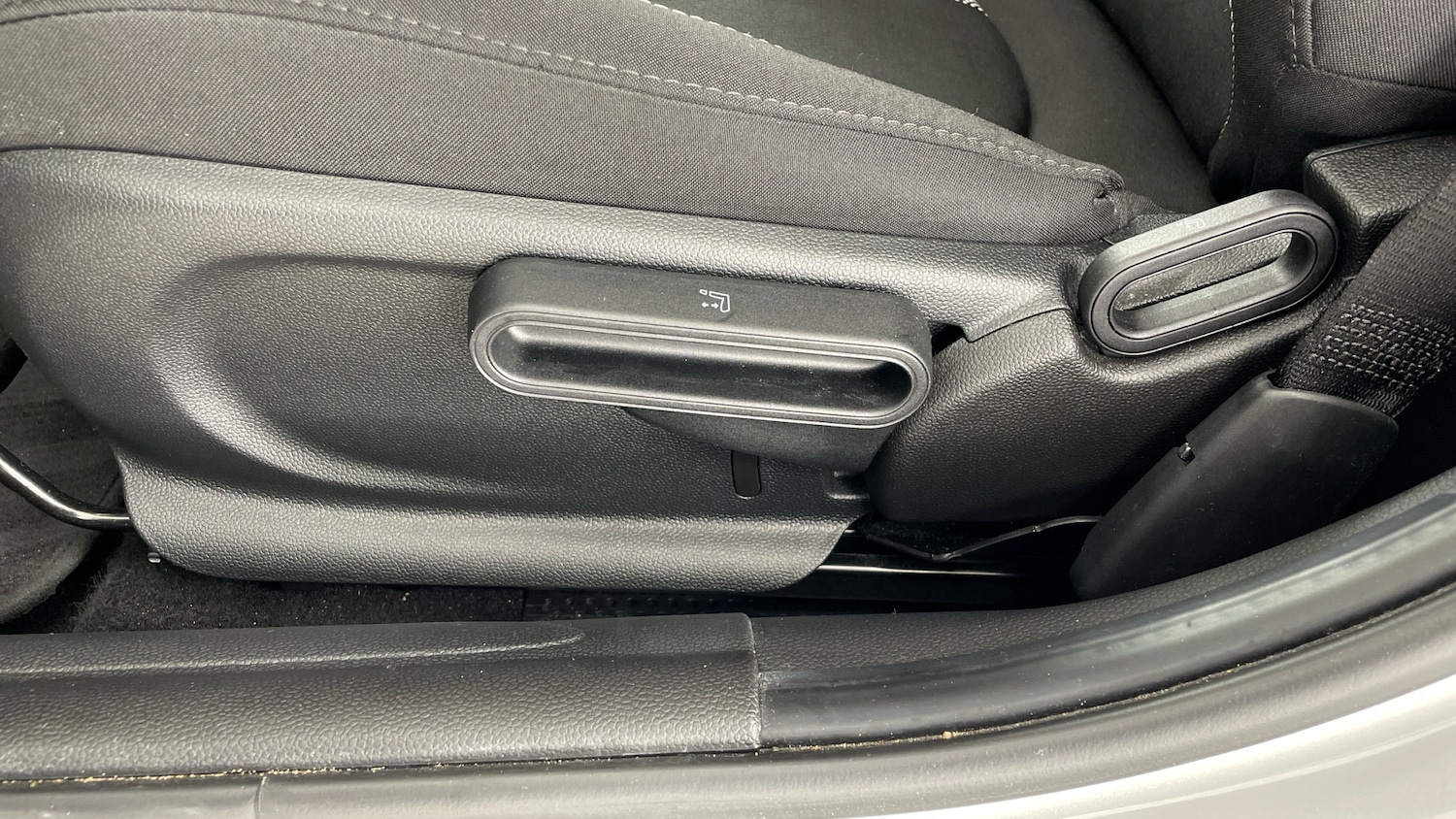 Used MINI Hatch 2022 for sale - 76946732: Photo 28