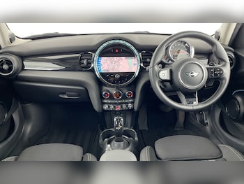 Used MINI Hatch 2022 for sale - 76946732: Photo