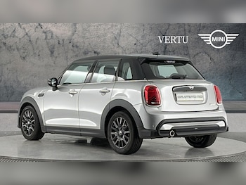 Used MINI Hatch 2023 for sale - 77554946: Photo