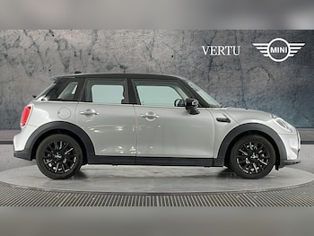 Used MINI Hatch 2023 for sale - 77554946: Photo