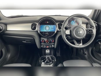 Used MINI Hatch 2023 for sale - 77962136: Photo