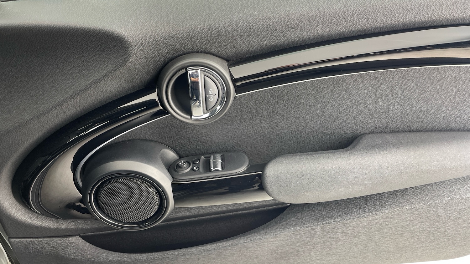 Used MINI Hatch 2022 for sale - 76494378: Photo 43