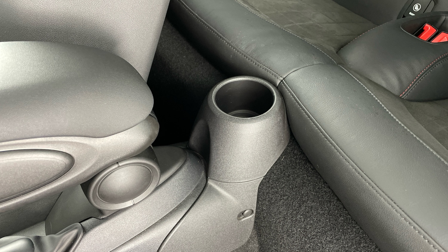 Used MINI Convertible 2023 for sale - 77367524: Photo 33