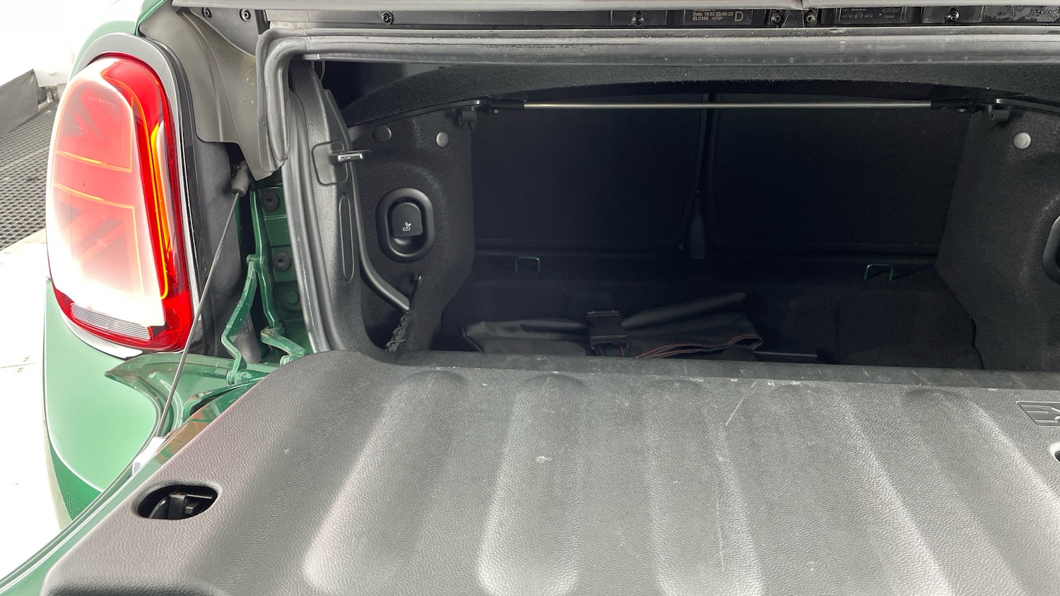 Used MINI Convertible 2023 for sale - 77367524: Photo 37