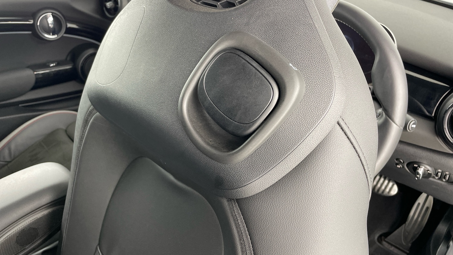 Used MINI Convertible 2023 for sale - 77367524: Photo 43