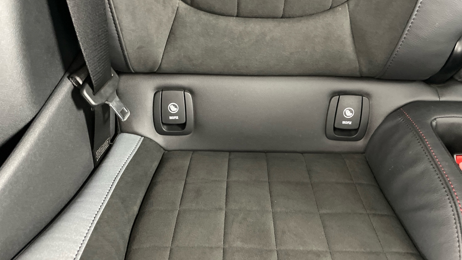 Used MINI Convertible 2023 for sale - 77367524: Photo 47