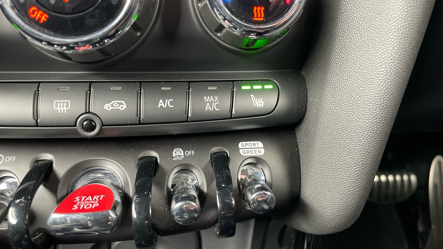 Used MINI Convertible 2023 for sale - 77367524: Photo 55