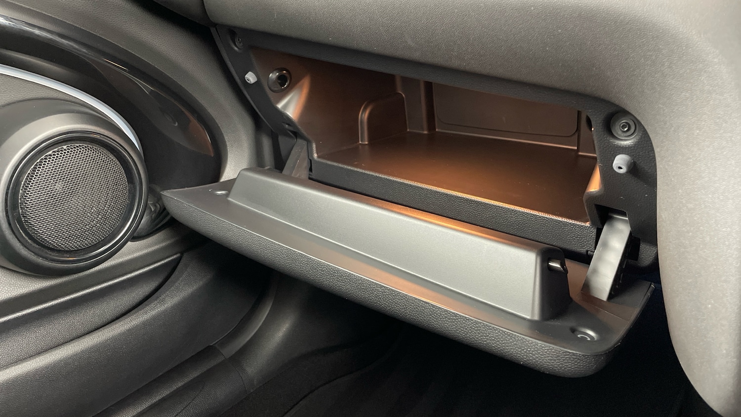 Used MINI Convertible 2023 for sale - 77367524: Photo 64