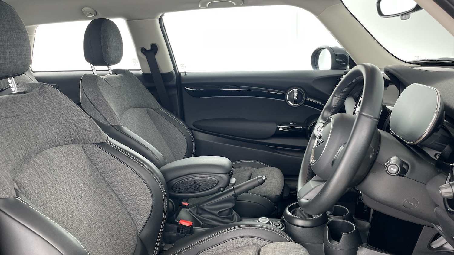 Used MINI Hatch 2022 for sale - 78168694: Photo 11