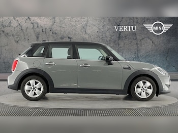 Used MINI Hatch 2021 for sale - 76263713: Photo 3