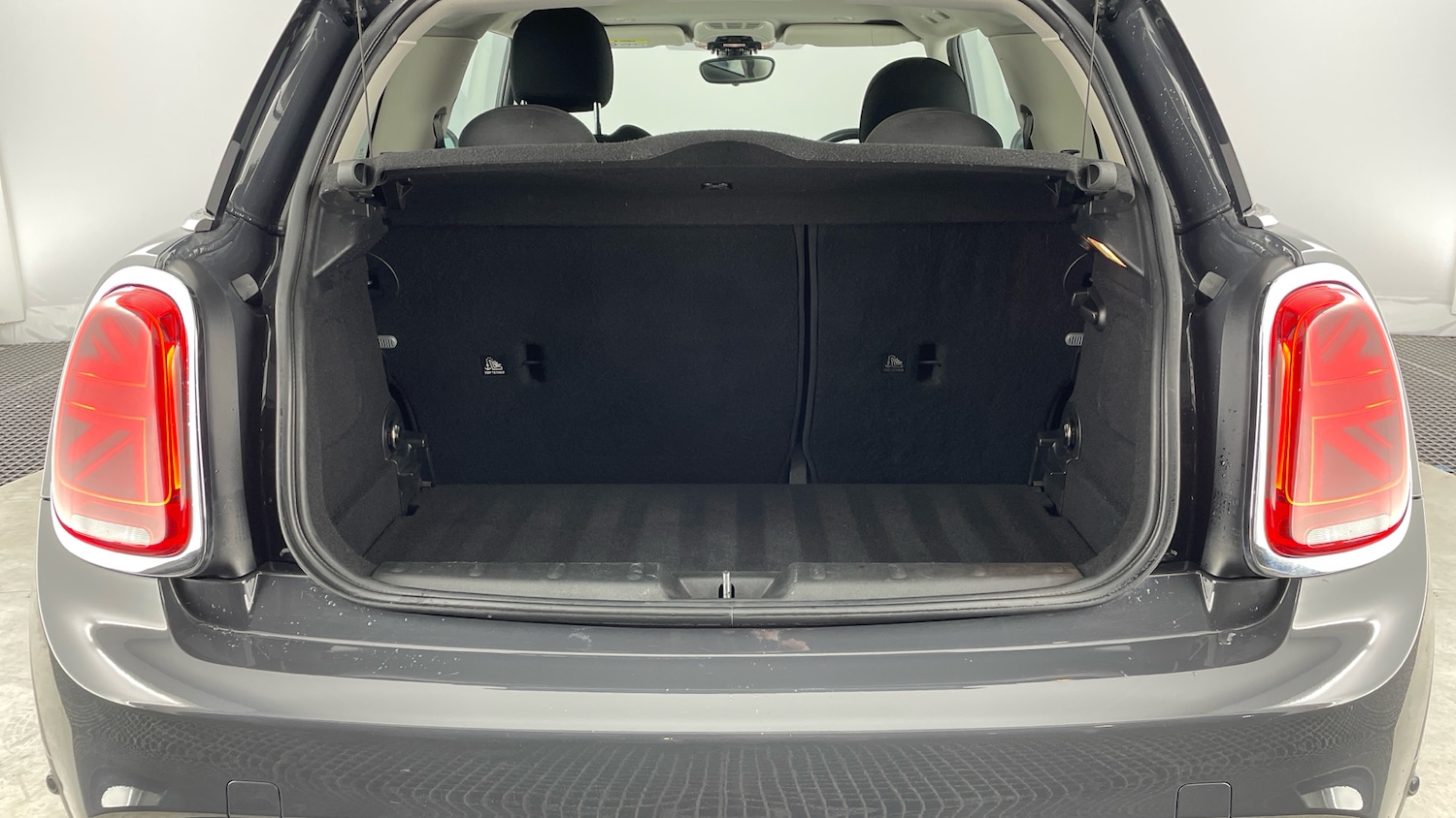 Used MINI Hatch 2018 for sale - 77687937: Photo 13