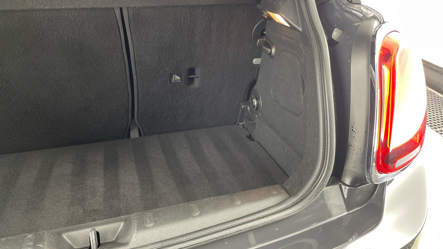 Used MINI Hatch 2018 for sale - 77687937: Photo 38