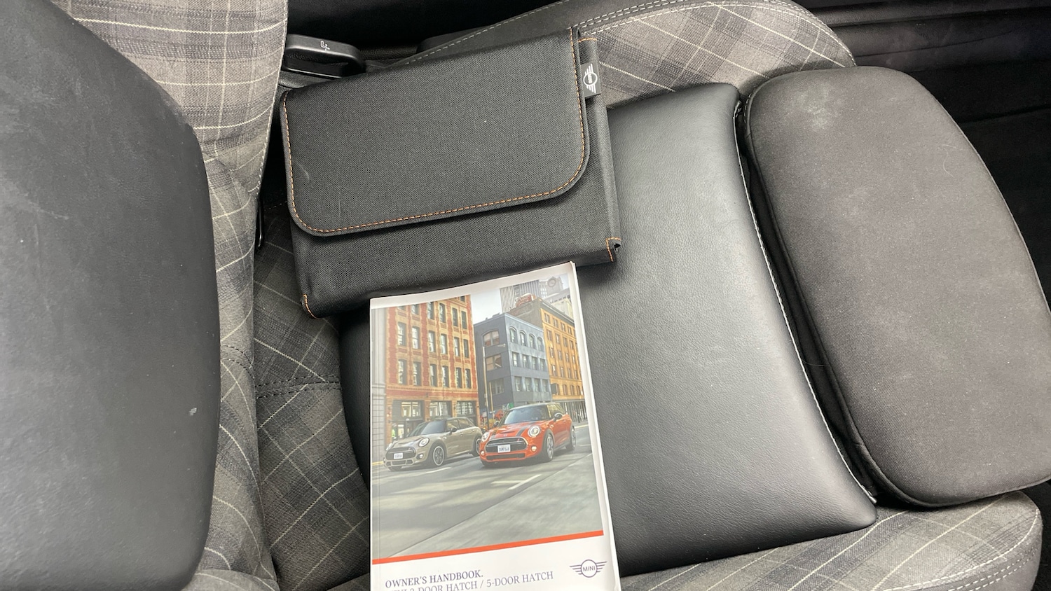 Used MINI Hatch 2018 for sale - 77687937: Photo 67