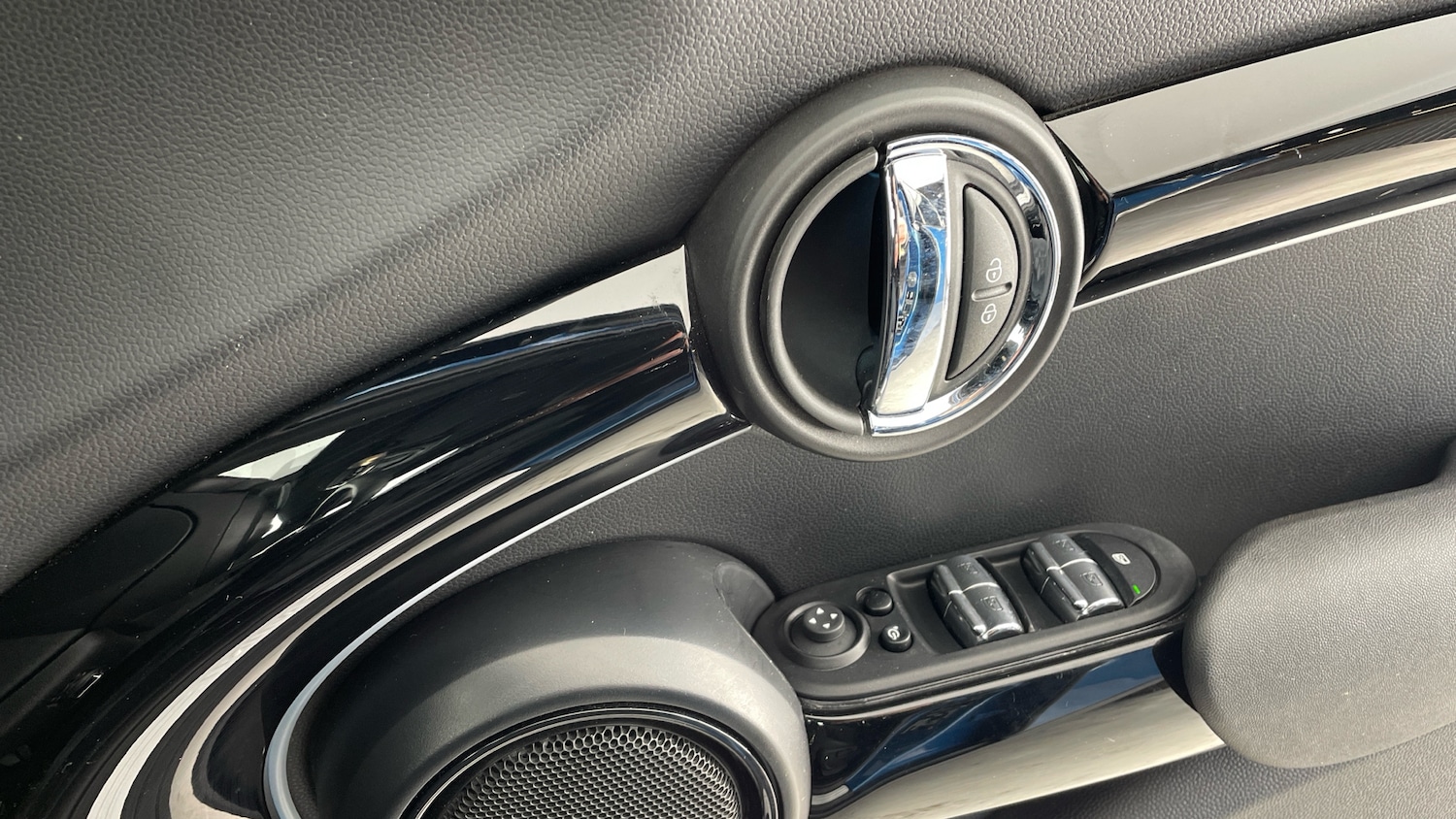 Used MINI Hatch 2023 for sale - 77036668: Photo 20