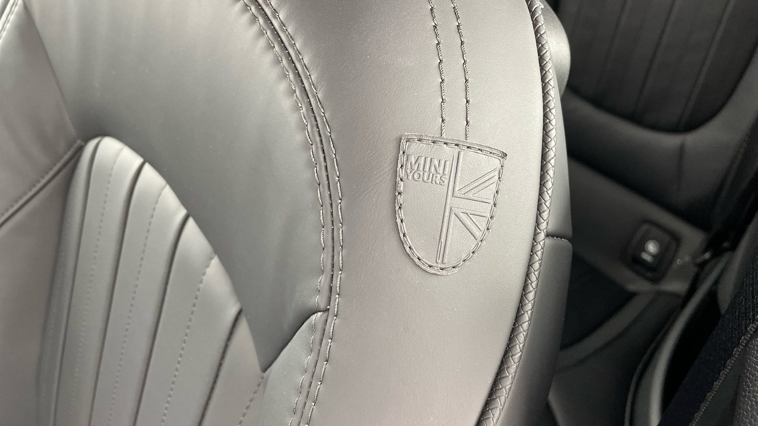 Used MINI Convertible 2023 for sale - 76405148: Photo 29