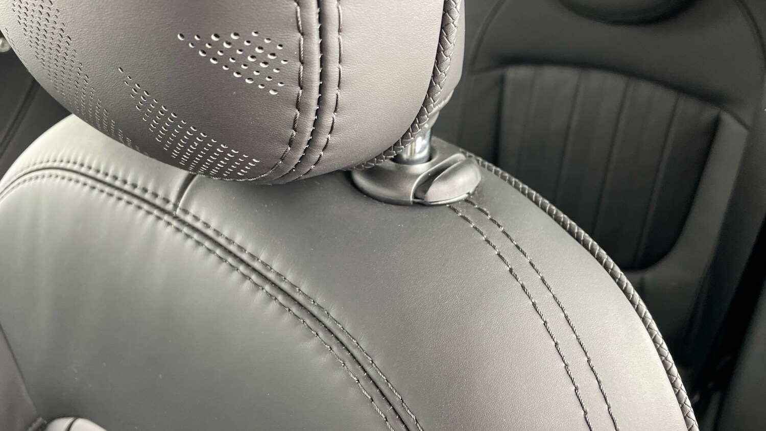 Used MINI Convertible 2023 for sale - 76405148: Photo 30