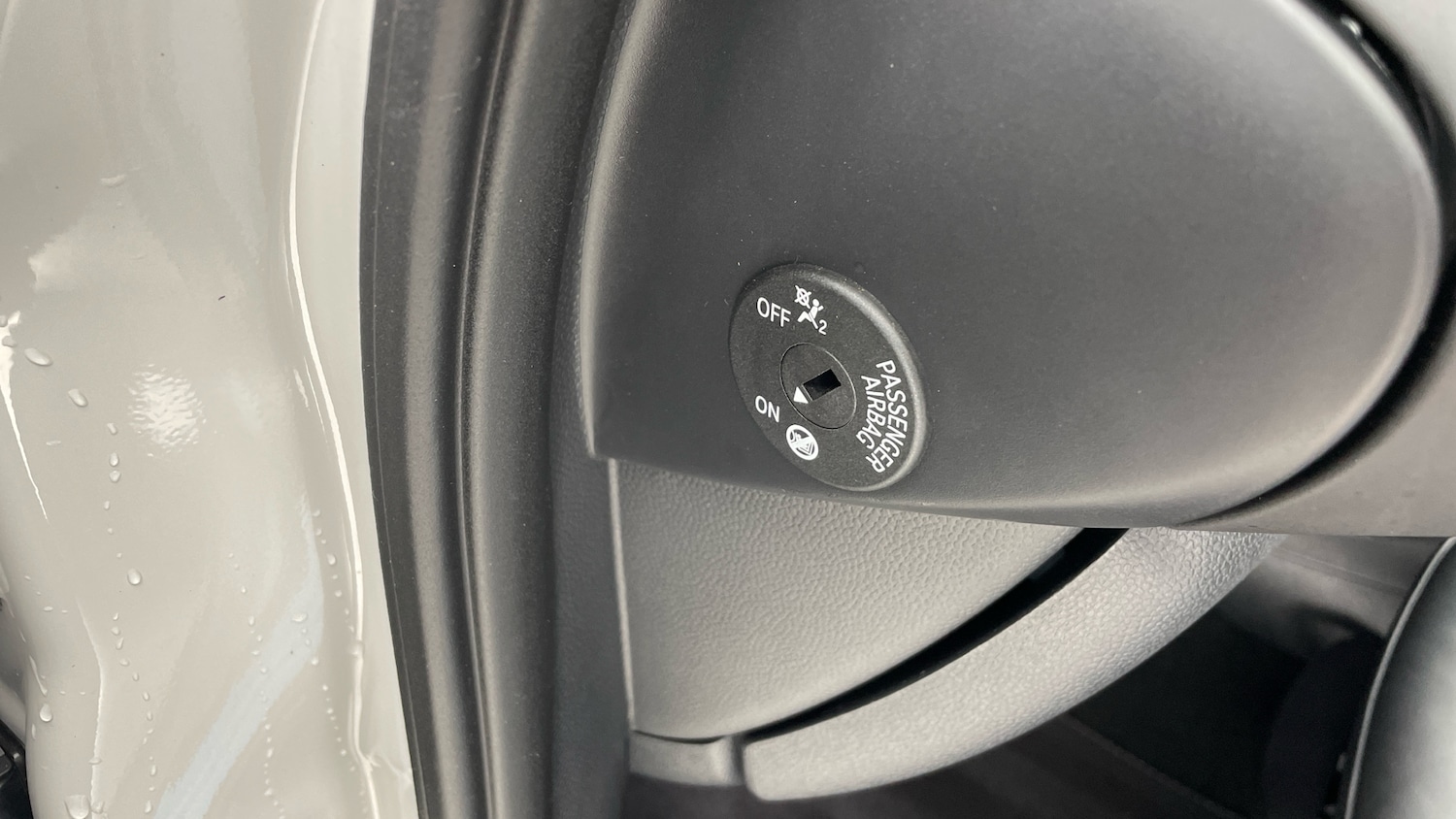 Used MINI Convertible 2023 for sale - 76405148: Photo 34