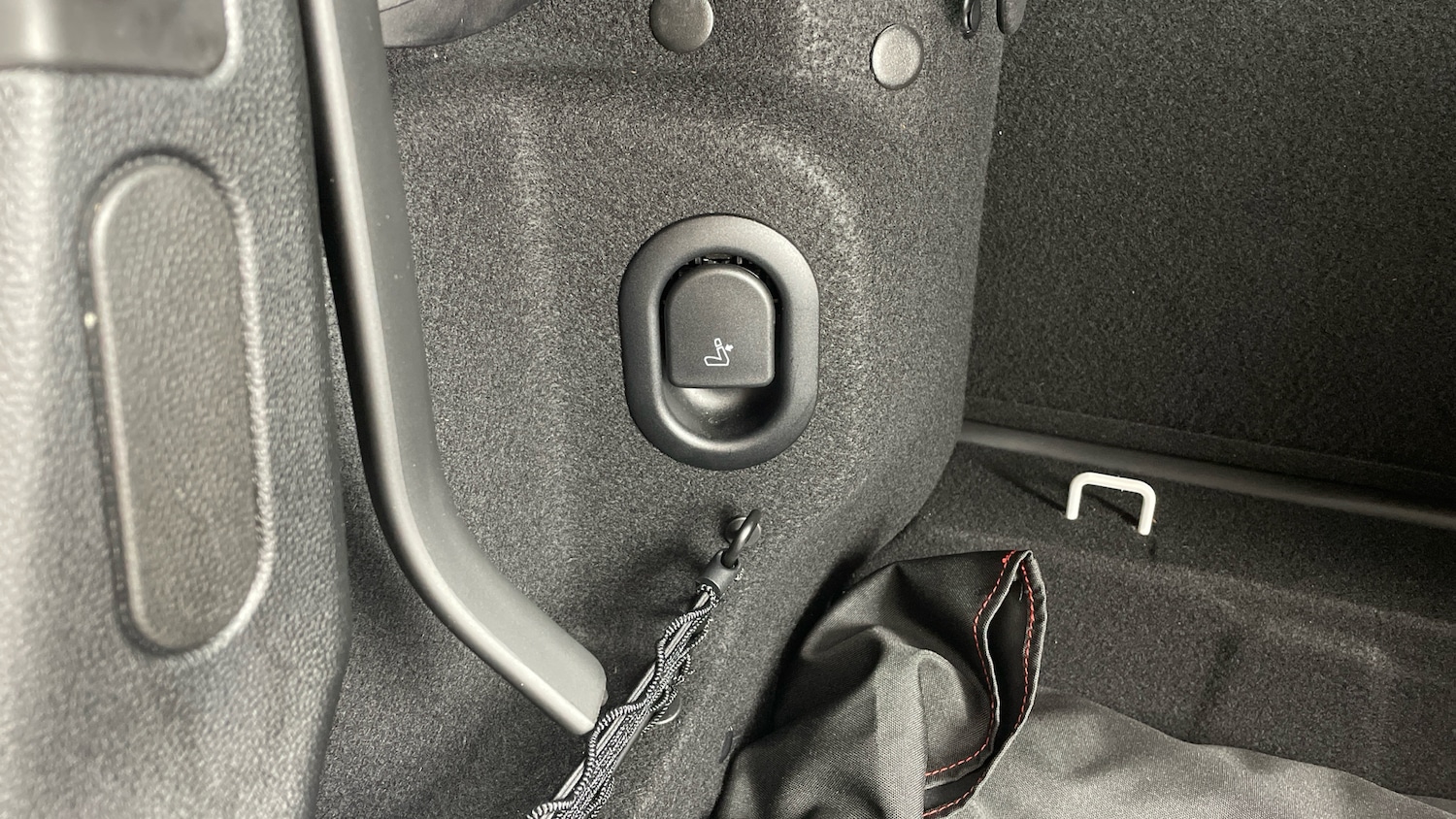 Used MINI Convertible 2023 for sale - 76405148: Photo 42