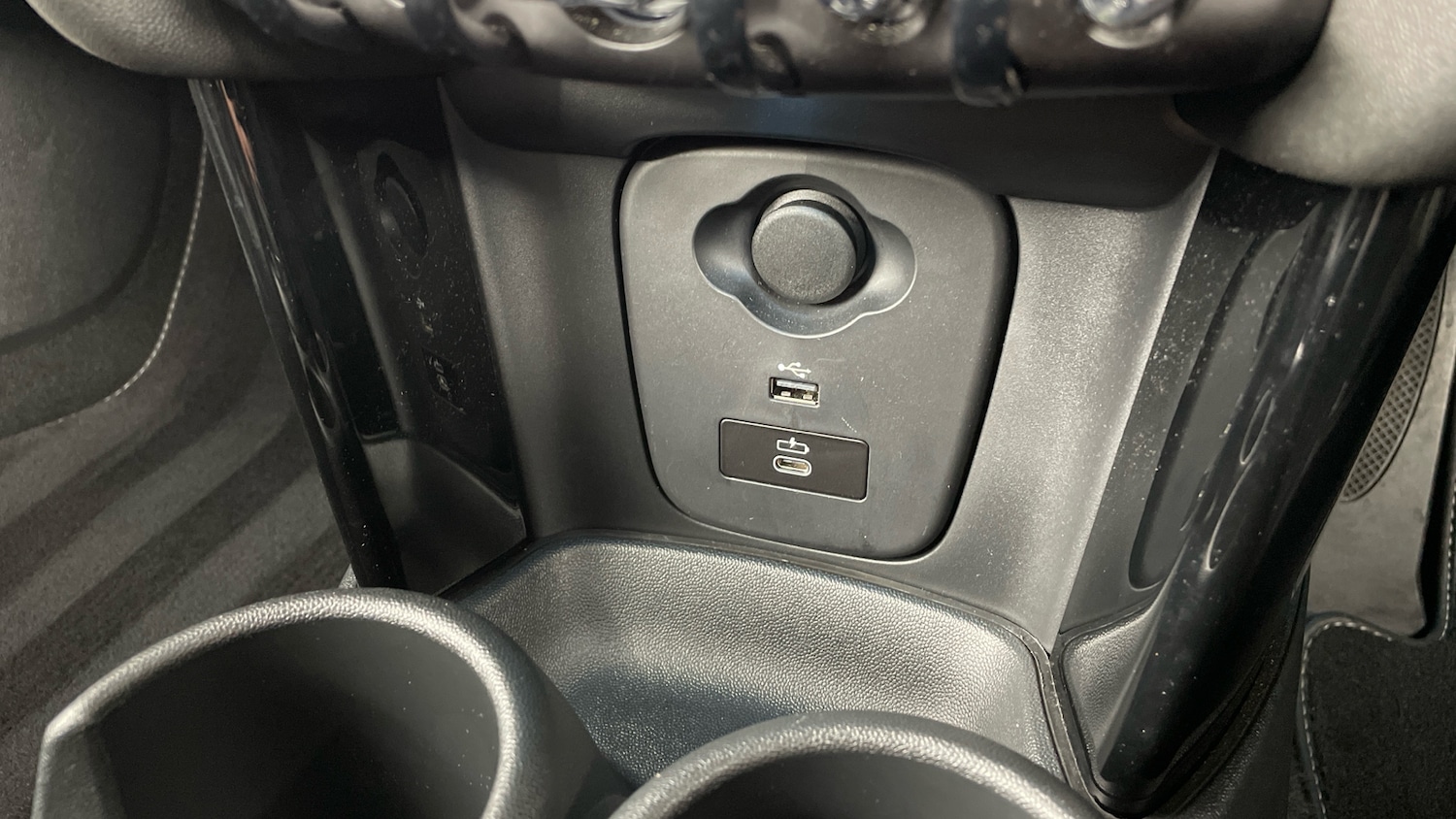 Used MINI Convertible 2023 for sale - 76405148: Photo 51