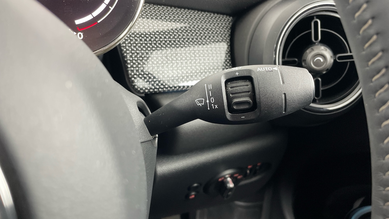 Used MINI Convertible 2023 for sale - 76405148: Photo 54