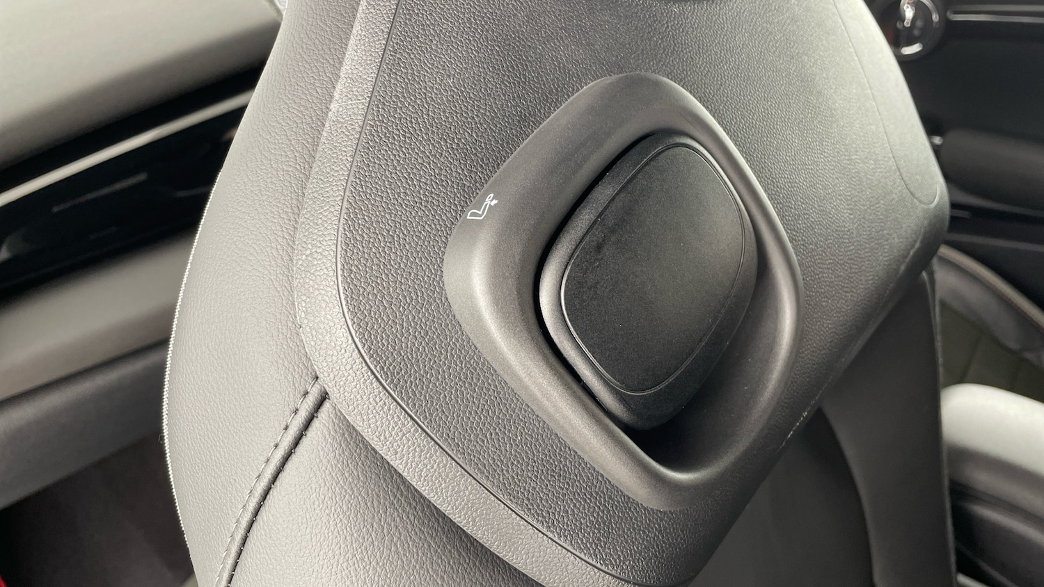 Used MINI Hatch 2019 for sale - 78011499: Photo 32