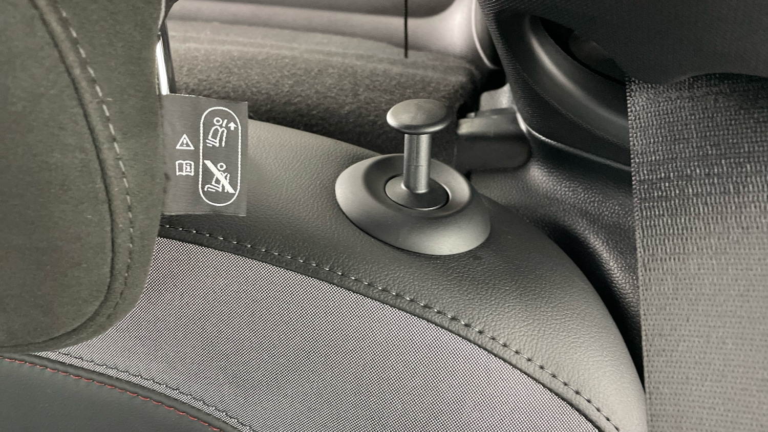 Used MINI Hatch 2019 for sale - 78011499: Photo 38