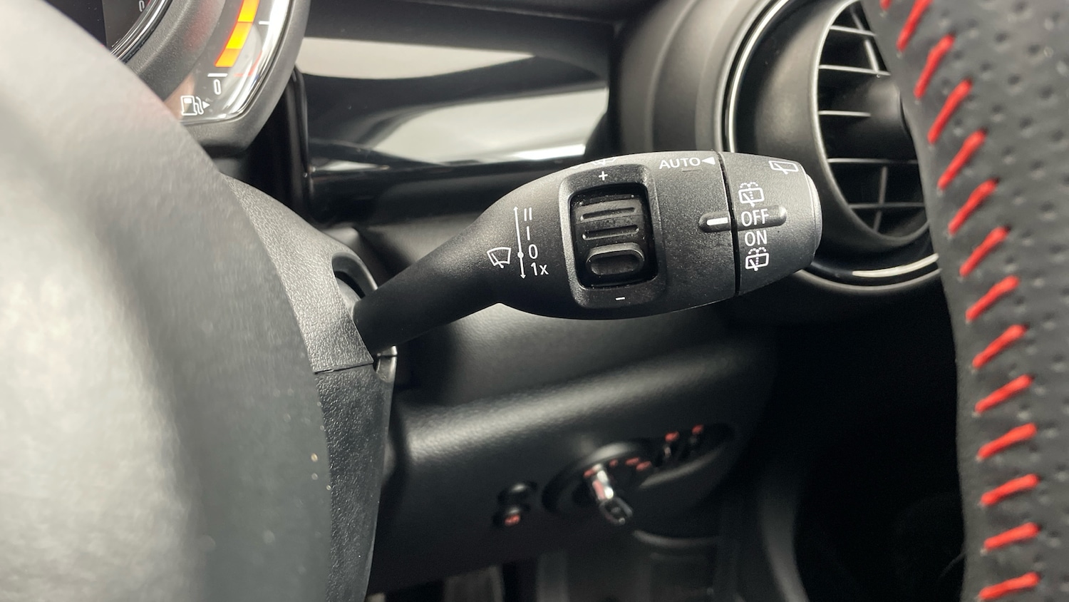 Used MINI Hatch 2019 for sale - 78011499: Photo 60