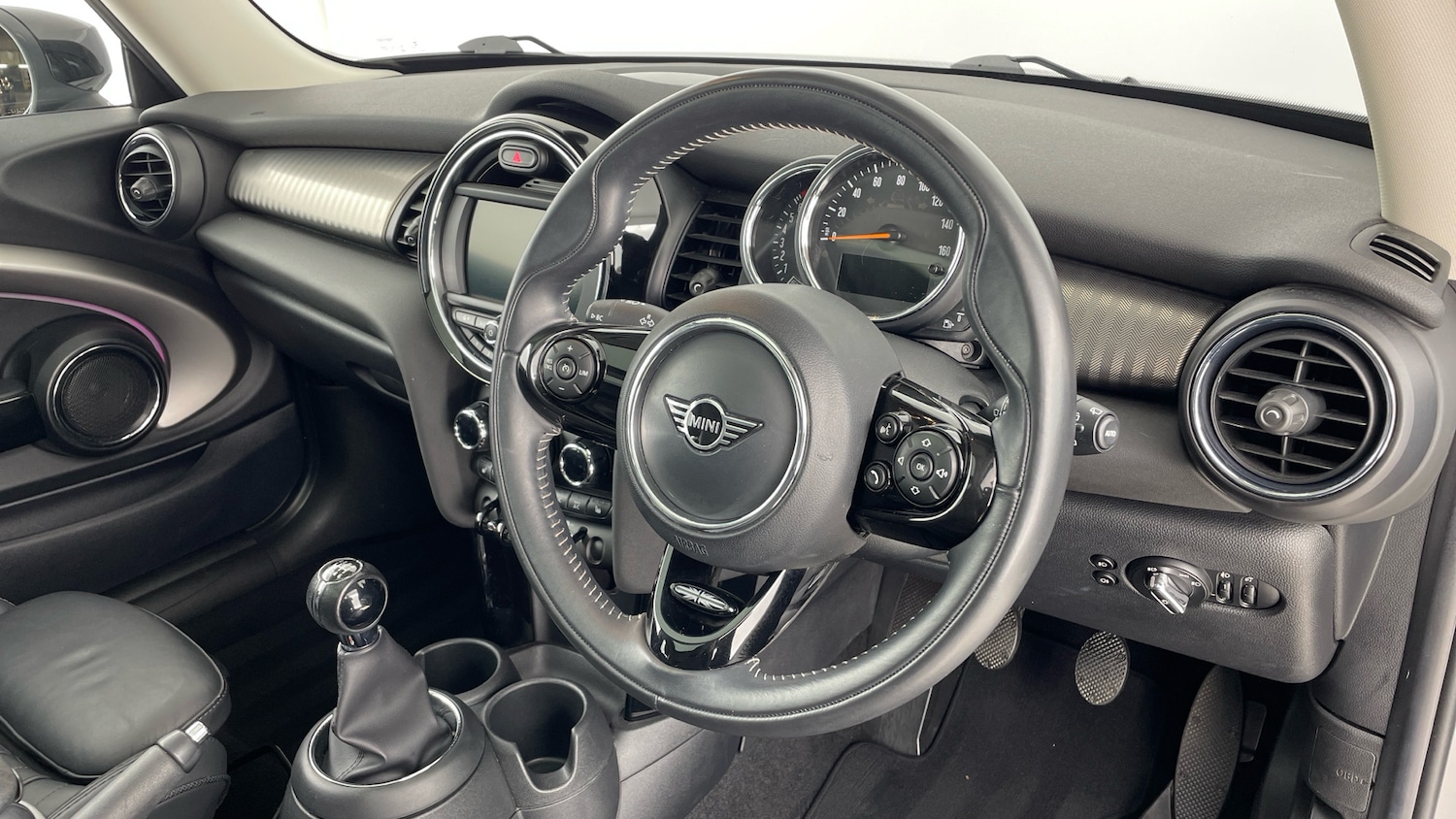 Used MINI Hatch 2020 for sale - 77406876: Photo 6