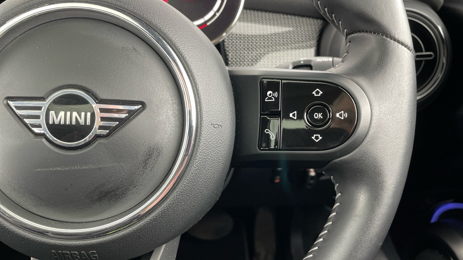 Used MINI Hatch 2023 for sale - 78092528: Photo 18