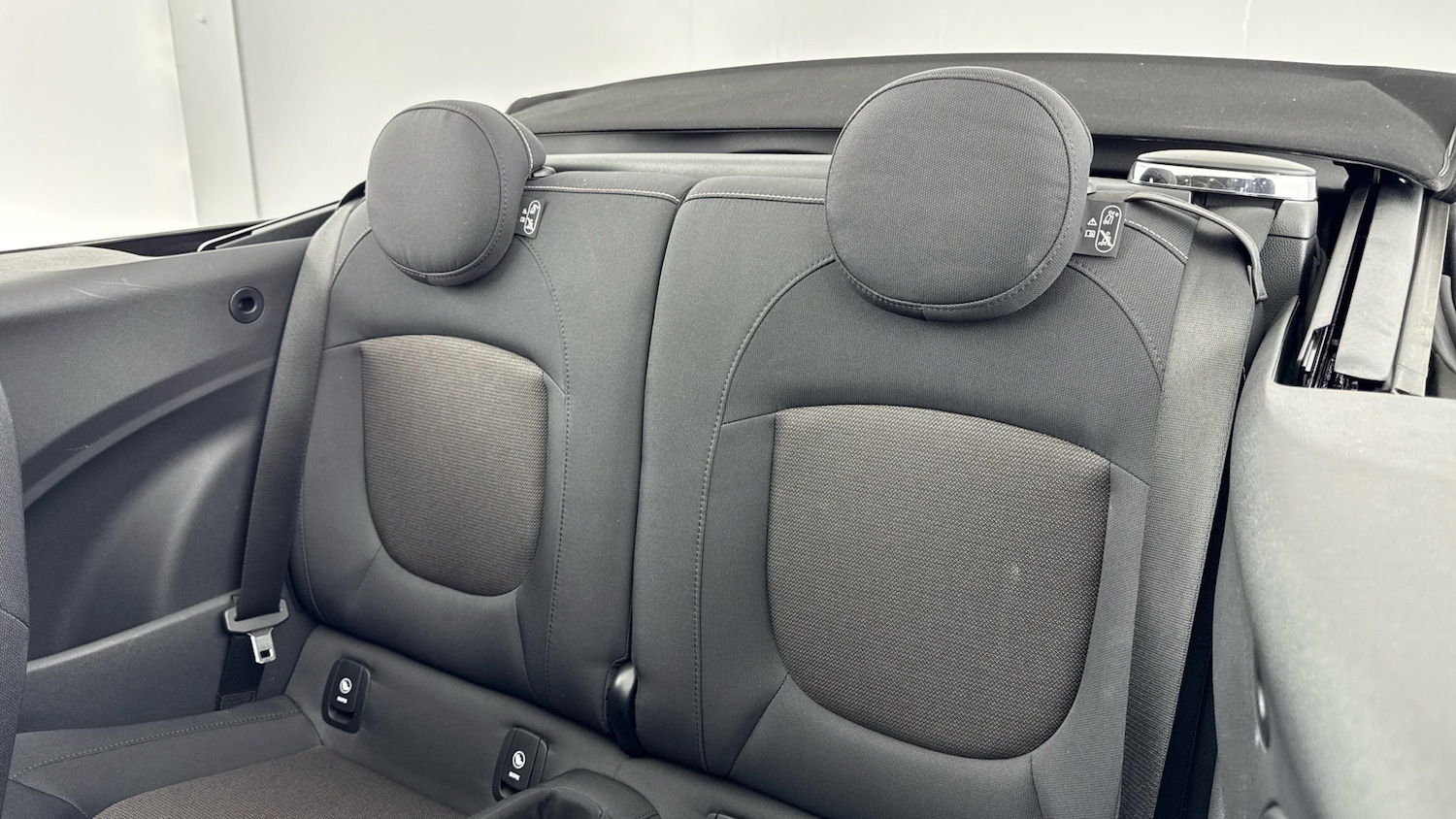 Used MINI Convertible 2021 for sale - 77061329: Photo 12