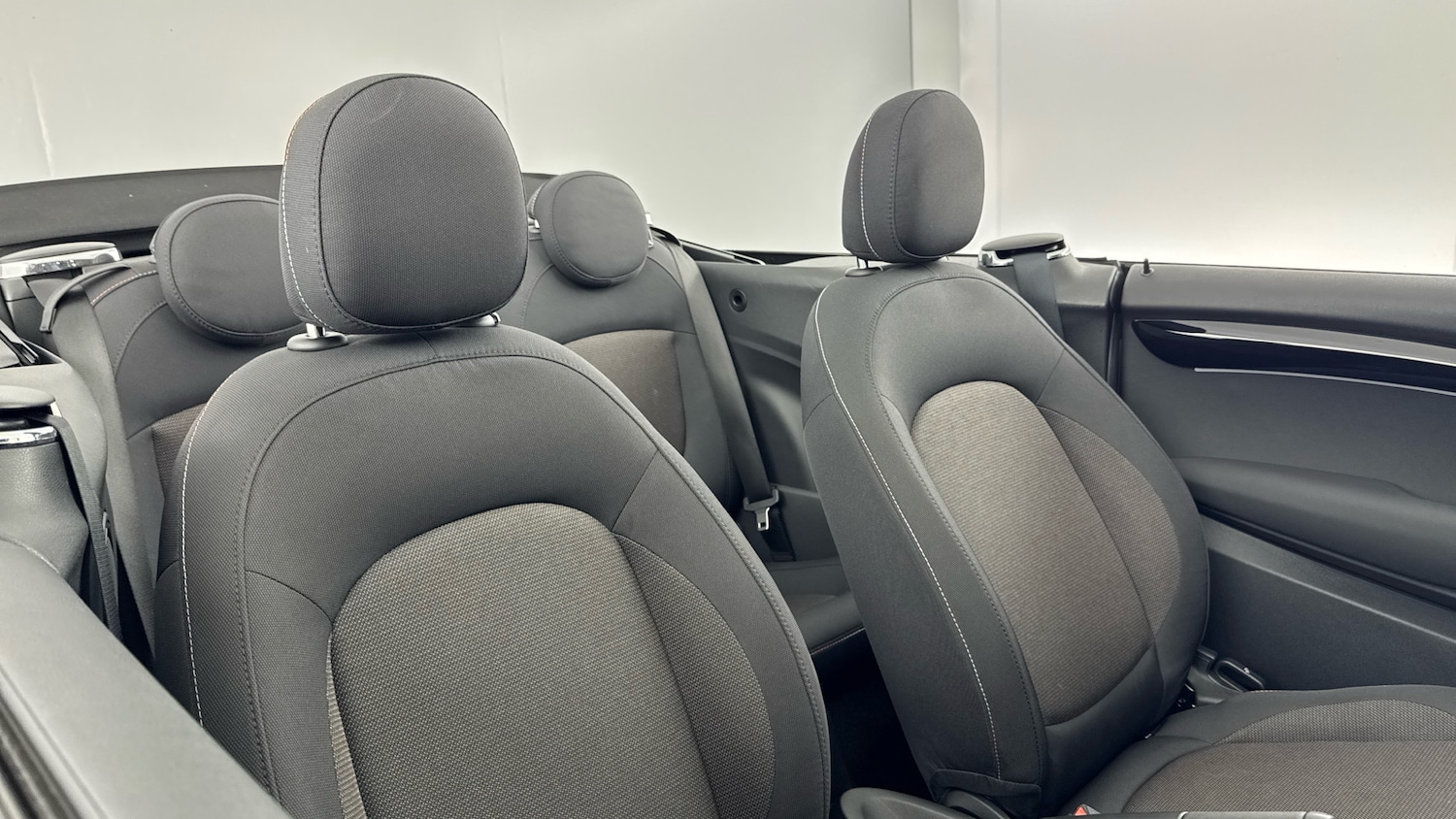 Used MINI Convertible 2021 for sale - 77061329: Photo 23