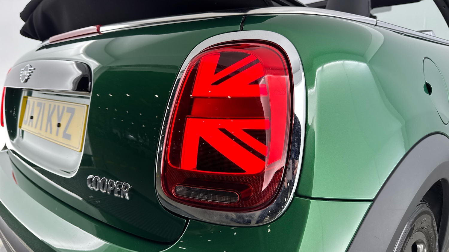 Used MINI Convertible 2021 for sale - 77061329: Photo 25