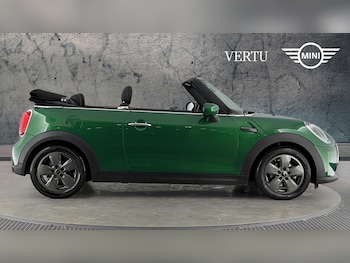 Used MINI Convertible 2021 for sale - 77061329: Photo