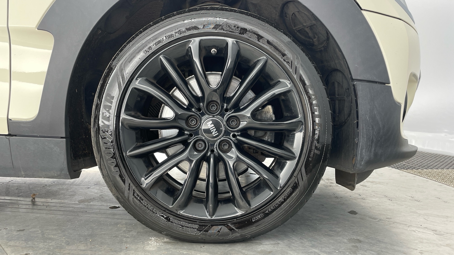 Used MINI Clubman 2017 for sale - 78175691: Photo 14