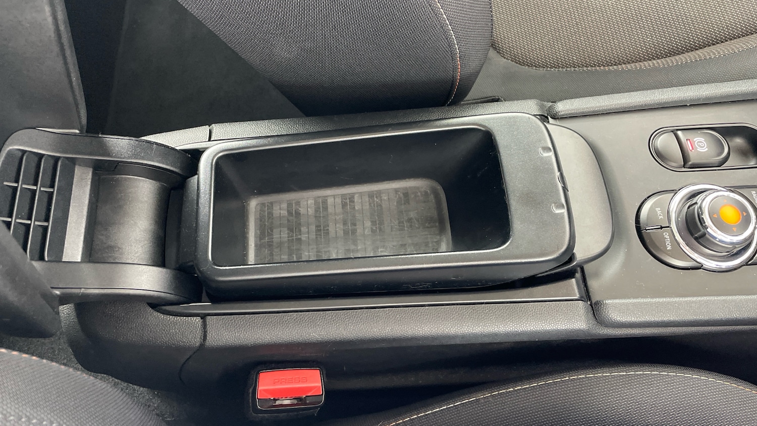 Used MINI Clubman 2017 for sale - 78175691: Photo 36