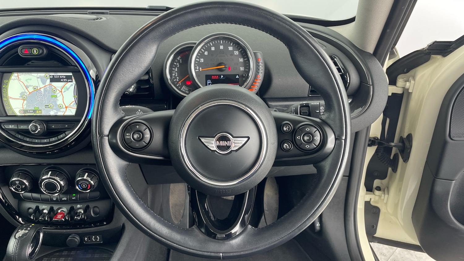 Used MINI Clubman 2017 for sale - 78175691: Photo 5