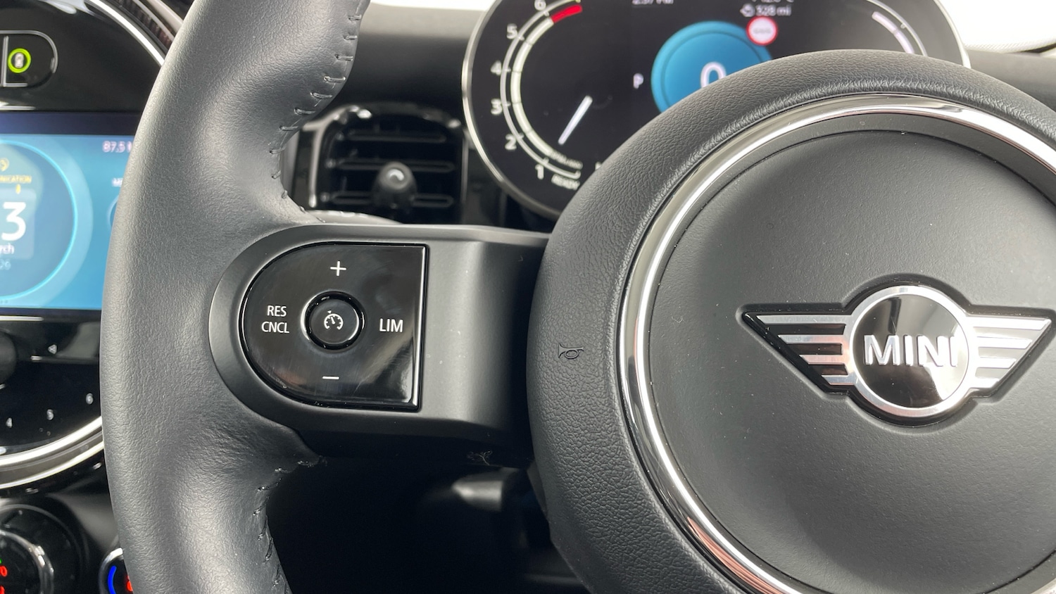 Used MINI Hatch 2022 for sale - 77883833: Photo 17