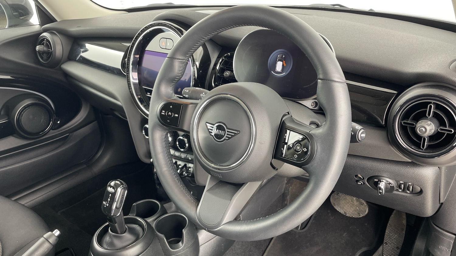 Used MINI Hatch 2022 for sale - 77883833: Photo 6