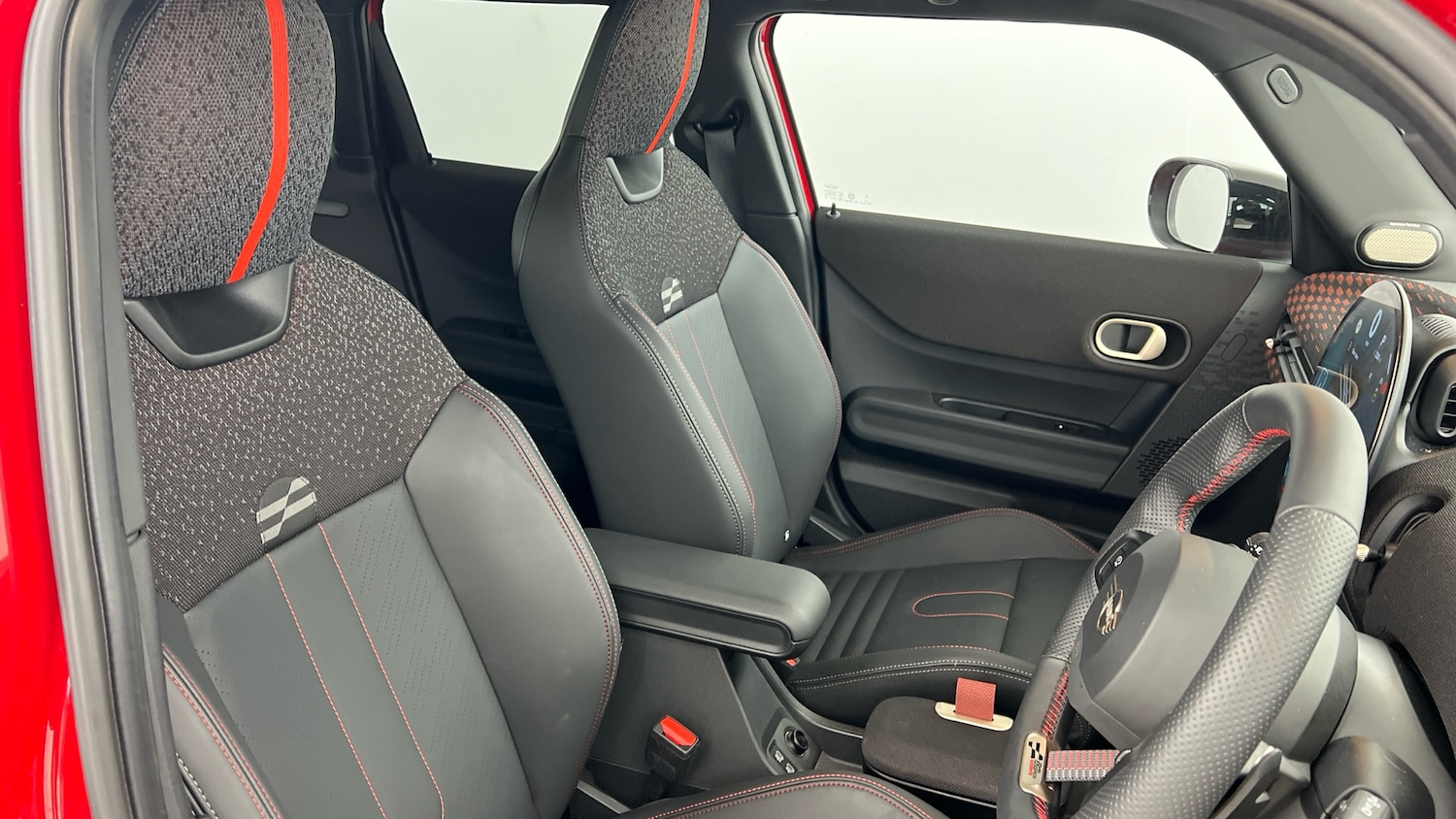 Used MINI Cooper 2024 for sale - 77107483: Photo 11