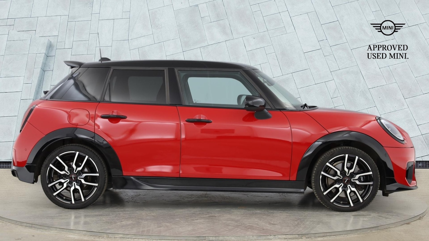 Used MINI Cooper 2024 for sale - 77107483: Photo 3