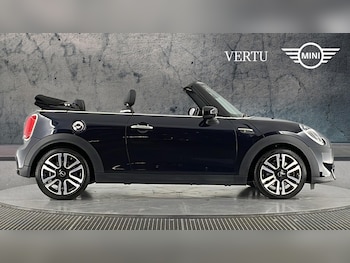 Used MINI Convertible 2023 for sale - 79629669: Photo