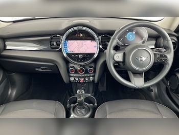 Used MINI Hatch 2023 for sale - 78992012: Photo
