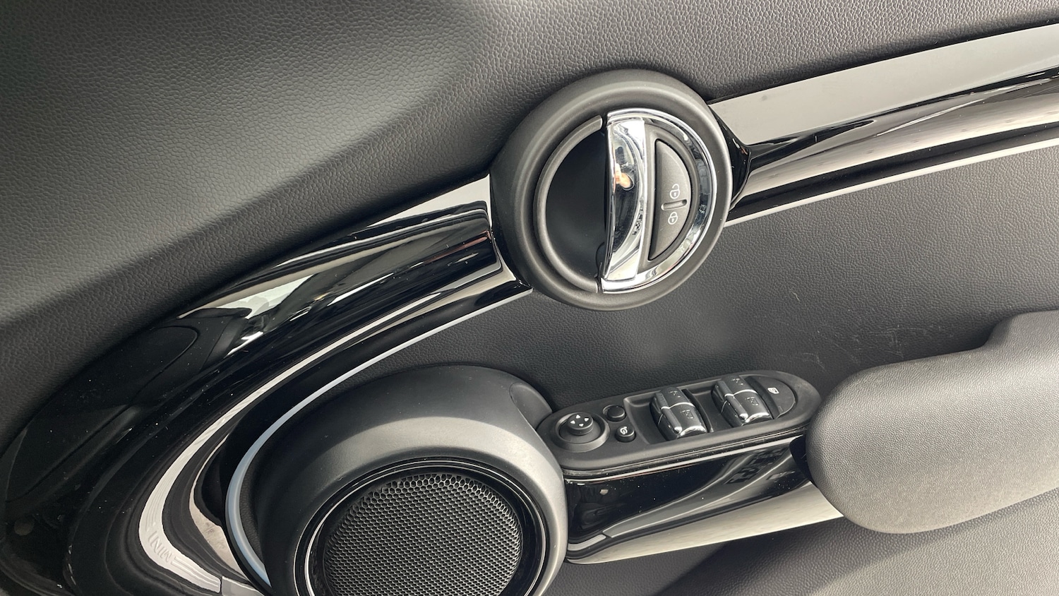 Used MINI Hatch 2023 for sale - 77128052: Photo 20