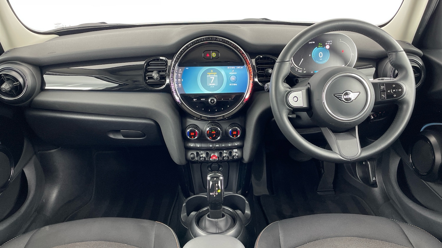 Used MINI Hatch 2023 for sale - 77128052: Photo 4