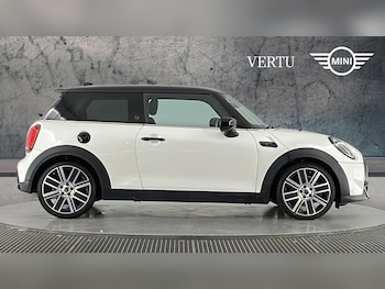 Used MINI Hatch 2023 for sale - 79548651: Photo