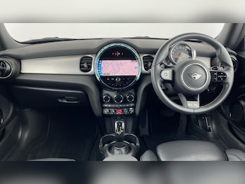 Used MINI Hatch 2023 for sale - 79548651: Photo