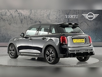 Used MINI Cooper 2023 for sale - 77022731: Photo