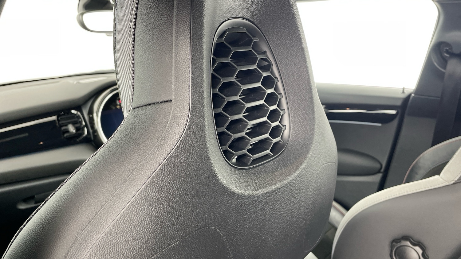 Used MINI Cooper 2023 for sale - 77022731: Photo 32